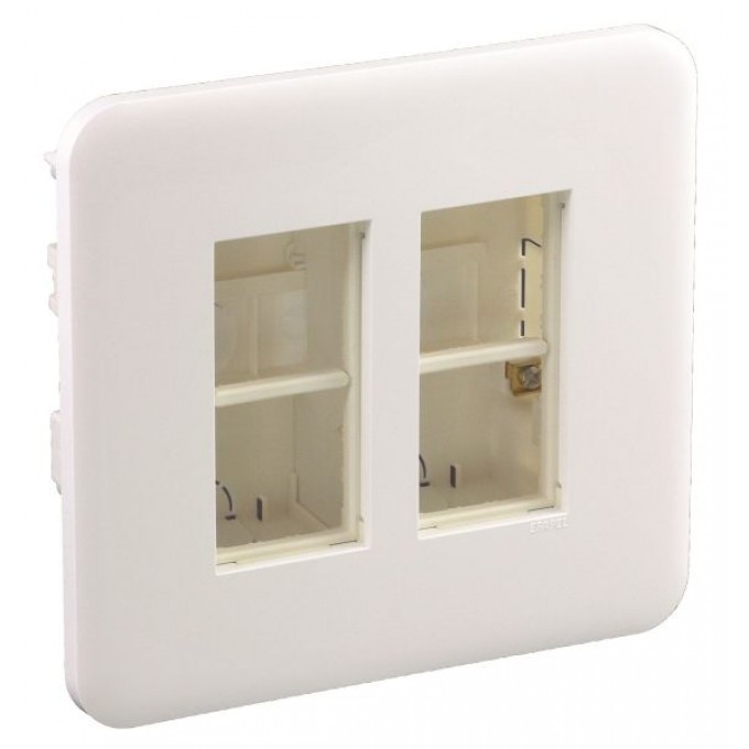 Коробка для настенного монтажа EFAPEL 83401 SBR 83401-SBR